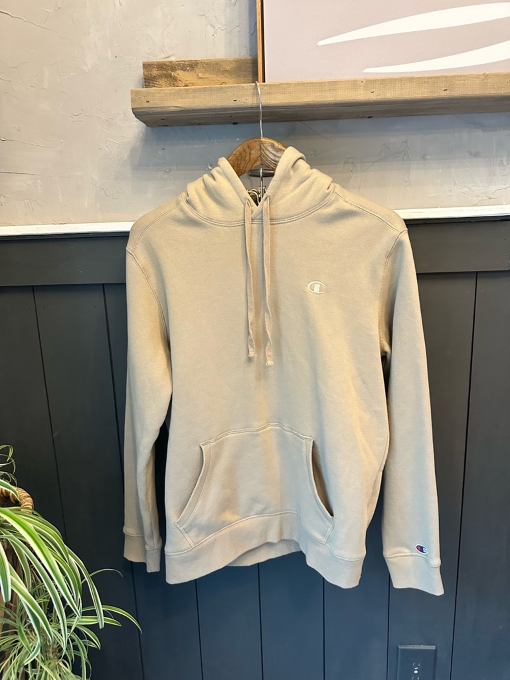 Like New Champion Women's Hoodie Creamy Beige Logo Soft Cozy sz M